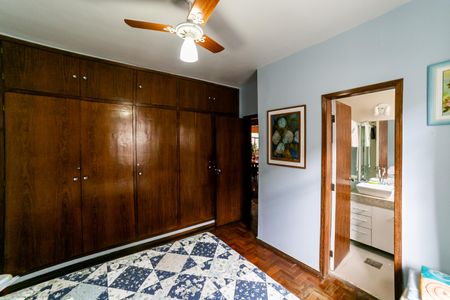 Apartamento à venda com 101m², 3 quartos e 2 vagasSuíte