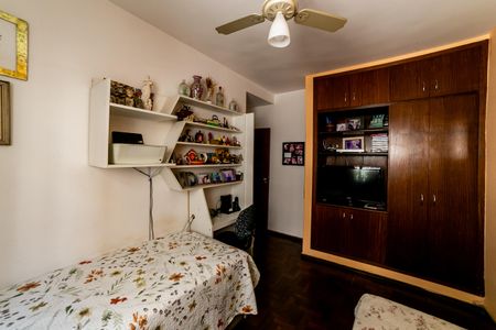 Apartamento à venda com 101m², 3 quartos e 2 vagasQuarto 2