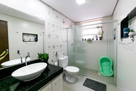 Apartamento à venda com 101m², 3 quartos e 2 vagasBanheiro Social