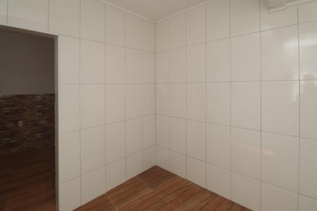 Casa para alugar com 110m², 2 quartos e 1 vaga Casa para alugar com 110m², 2 quartos e 1 vagaCozinha casa 2