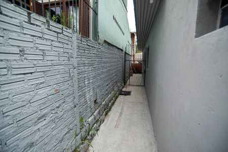 Casa para alugar com 45m², 2 quartos e 3 vagasCorredor externo