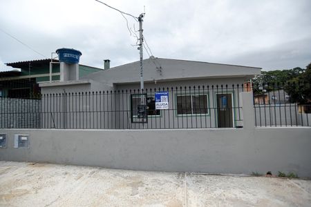 Casa para alugar com 45m², 2 quartos e 3 vagasFachada
