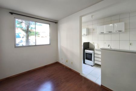 Sala de apartamento para alugar com 2 quartos, 45m² em Vila Carminha, Campinas