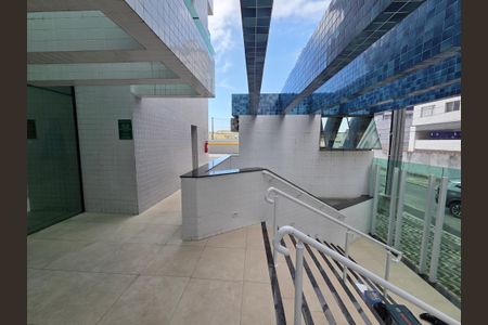 Apartamento para alugar com 85m², 2 quartos e 1 vagaFachada e portaria
