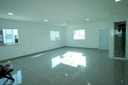 Sala - Quarto de kitnet/studio para alugar com 1 quarto, 70m² em Irajá, Rio de Janeiro