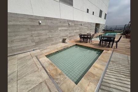 Apartamento à venda com 80m², 3 quartos e 1 vagaPiscina