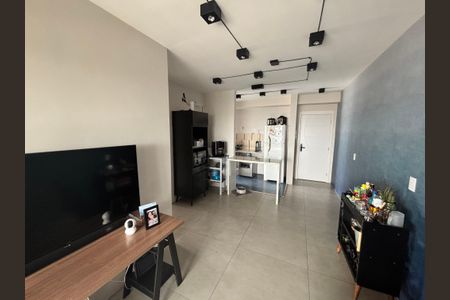 sala de apartamento à venda com 3 quartos, 80m² em Chácara Seis de Outubro, São Paulo