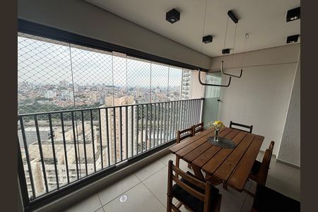 Apartamento à venda com 80m², 3 quartos e 1 vagaSacada