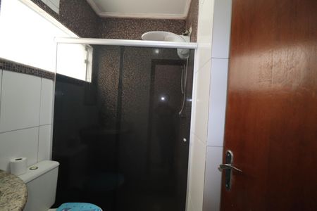 Casa à venda com 116m², 2 quartos e 2 vagasBanheiro 2