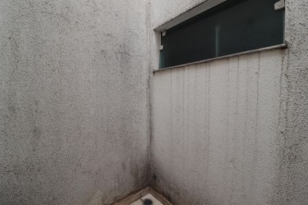 Casa à venda com 116m², 2 quartos e 2 vagasSolar