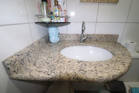 Casa à venda com 116m², 2 quartos e 2 vagasBanheiro 2