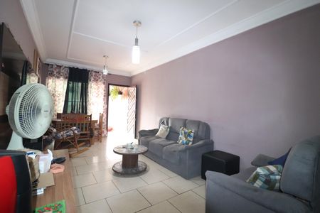 Sala de casa para alugar com 2 quartos, 116m² em Cidade São Jorge, Santo André