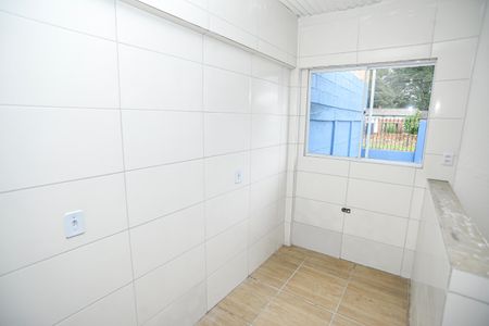 Casa para alugar com 60m², 2 quartos e 2 vagasSala/Cozinha