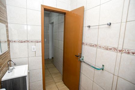 Casa para alugar com 60m², 2 quartos e 2 vagasBanheiro