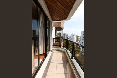 Apartamento para alugar com 127m², 2 quartos e 2 vagasVaranda