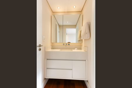 Apartamento para alugar com 127m², 2 quartos e 2 vagasBanheiro da Suíte 1