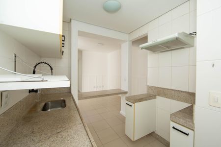 Apartamento à venda com 65m², 2 quartos e 2 vagas Apartamento à venda com 65m², 2 quartos e 2 vagasCOZINHA