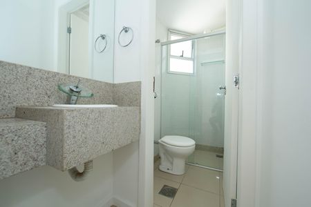 Apartamento à venda com 65m², 2 quartos e 2 vagas Apartamento à venda com 65m², 2 quartos e 2 vagasBANHEIRO1