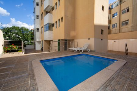 Apartamento à venda com 65m², 2 quartos e 2 vagas Apartamento à venda com 65m², 2 quartos e 2 vagasPISCINA