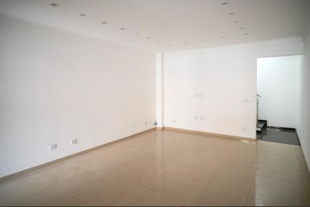Sala de casa à venda com 3 quartos, 120m² em Vila Nair, São Paulo