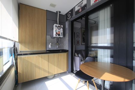 Apartamento para alugar com 38m², 1 quarto e 1 vagaSacada