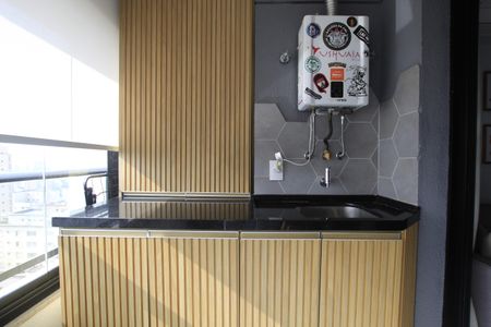 Apartamento para alugar com 38m², 1 quarto e 1 vagaÁrea de Serviço