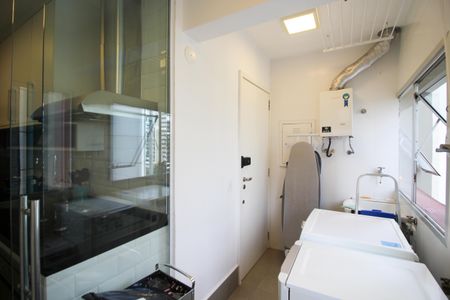 Apartamento à venda com 84m², 2 quartos e 1 vagaÁrea de Serviço