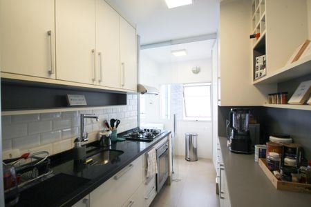 Apartamento à venda com 84m², 2 quartos e 1 vagaCozinha