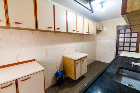 Apartamento à venda com 78m², 2 quartos e 2 vagasCozinha