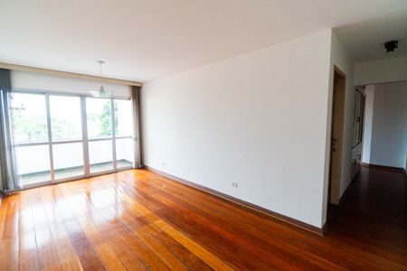 Apartamento à venda com 78m², 2 quartos e 2 vagasSala