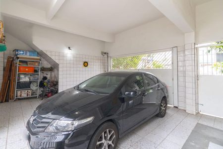 Casa à venda com 209m², 2 quartos e 1 vaga Casa à venda com 209m², 2 quartos e 1 vagaGaragem