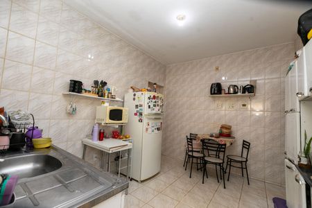 Casa à venda com 164m², 1 quarto e 2 vagasCOZINHA