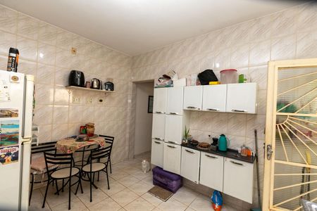 Casa à venda com 164m², 1 quarto e 2 vagasCOZINHA