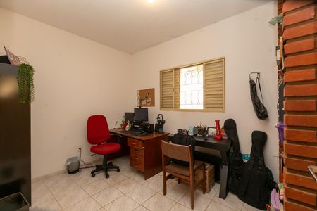 Casa à venda com 164m², 1 quarto e 2 vagasQUARTO 1