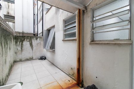 Apartamento à venda com 83m², 2 quartos e sem vagaQuintal