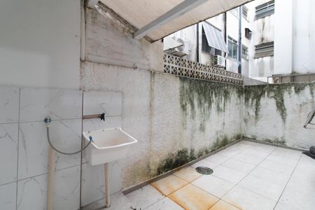Apartamento à venda com 83m², 2 quartos e sem vagaQuintal