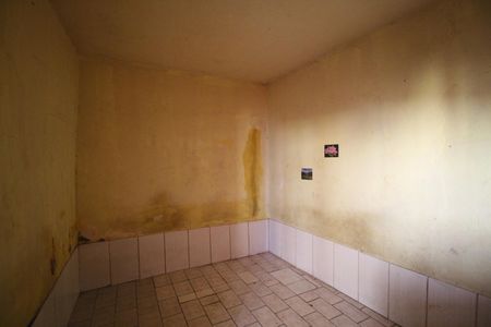 Quarto de kitnet/studio para alugar com 1 quarto, 35m² em Banco de Areia, Mesquita