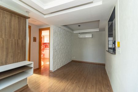 Sala de apartamento para alugar com 2 quartos, 50m² em Guadalupe, Rio de Janeiro