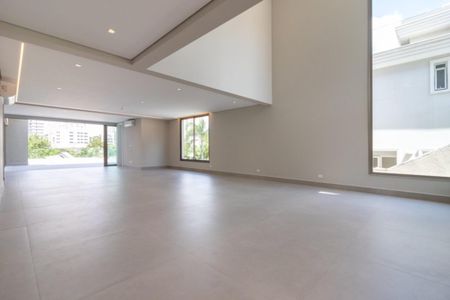 Casa de condomínio à venda com 678m², 4 quartos e 4 vagasFoto 38