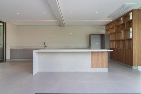 Casa de condomínio à venda com 678m², 4 quartos e 4 vagasFoto 29