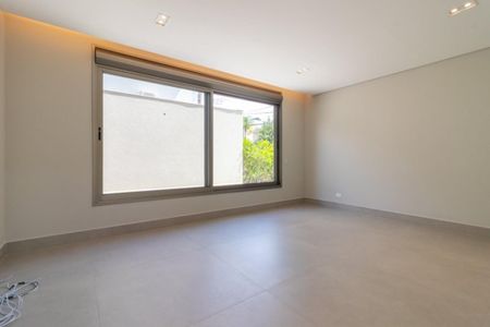 Casa de condomínio à venda com 678m², 4 quartos e 4 vagasFoto 40