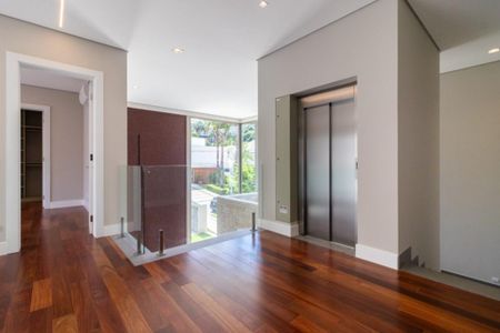 Casa de condomínio à venda com 678m², 4 quartos e 4 vagasFoto 17