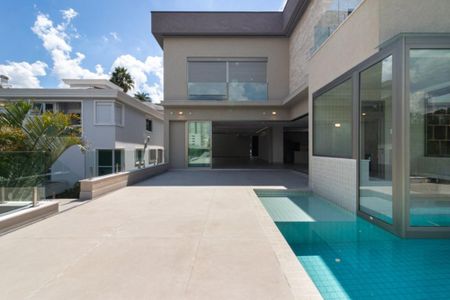 Casa de condomínio à venda com 678m², 4 quartos e 4 vagasFoto 20