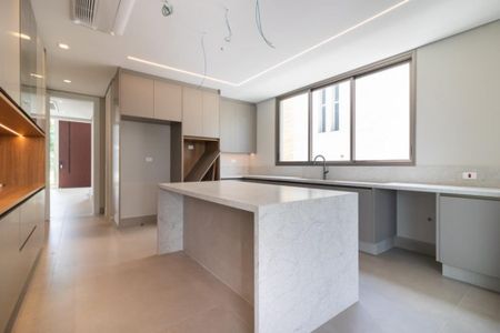 Casa de condomínio à venda com 678m², 4 quartos e 4 vagasFoto 48