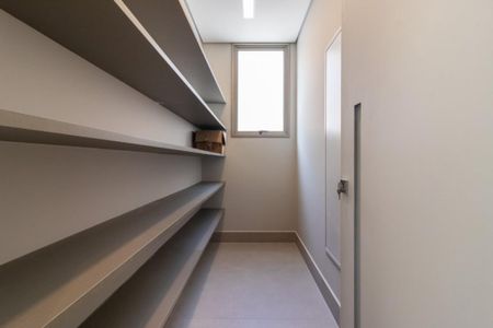 Casa de condomínio à venda com 678m², 4 quartos e 4 vagasFoto 46