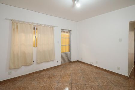 Casa para alugar com 172m², 3 quartos e 1 vagaSala