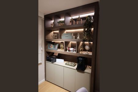 Apartamento à venda com 286m², 5 quartos e 4 vagasQuarto