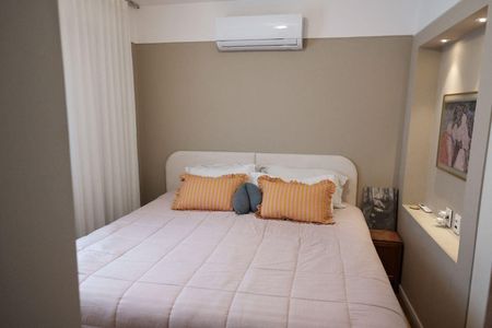 Apartamento à venda com 286m², 5 quartos e 4 vagasQuarto