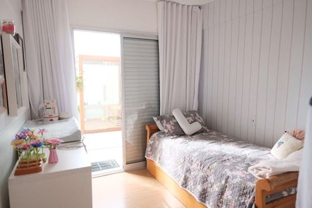 Apartamento à venda com 286m², 5 quartos e 4 vagasQuarto