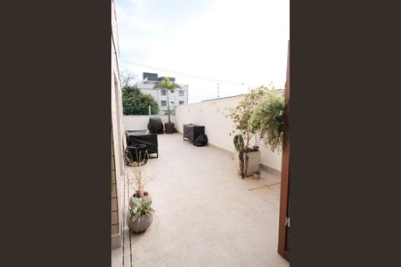 Apartamento à venda com 286m², 5 quartos e 4 vagasÁrea externa